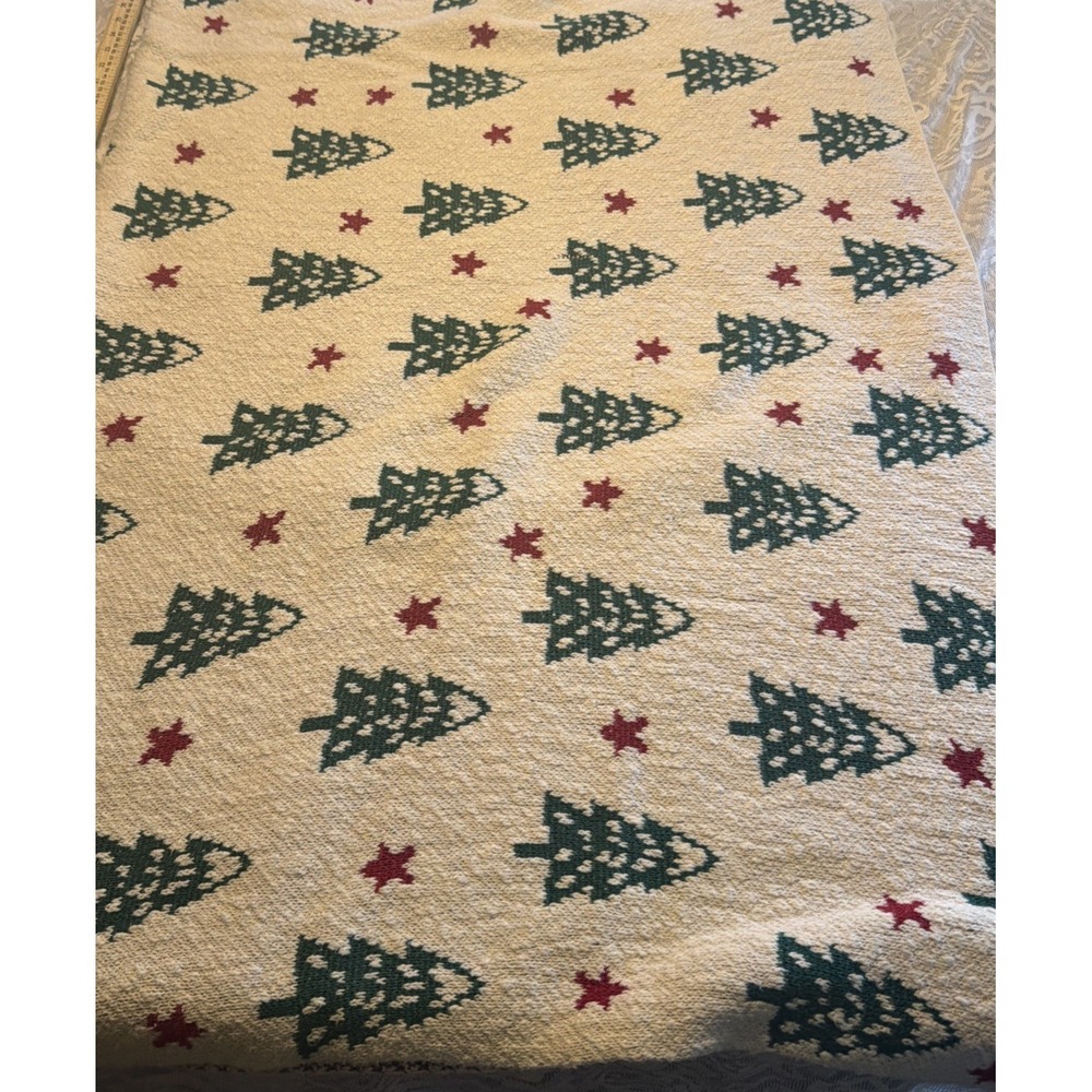 Aspen Throw Blanket 50 x 60in Christmas Trees Red Stars In Off White Background